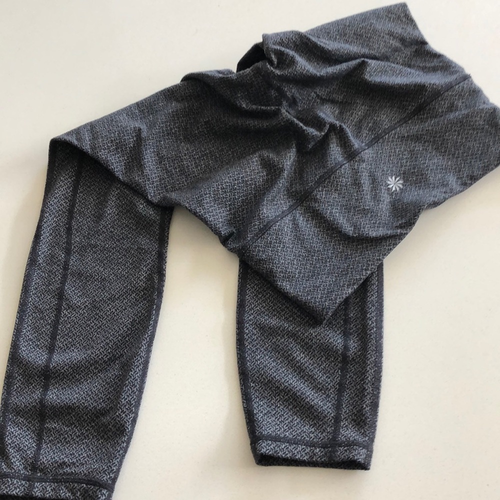 Never used super cute Athleta Leggins